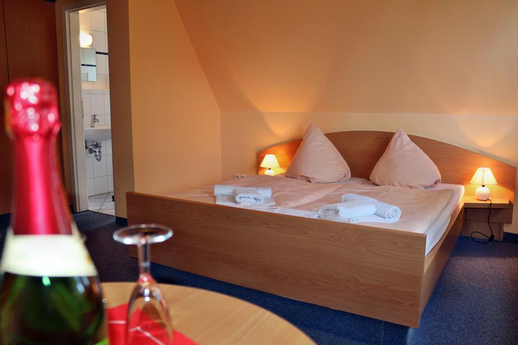 Mola Guest house 2*